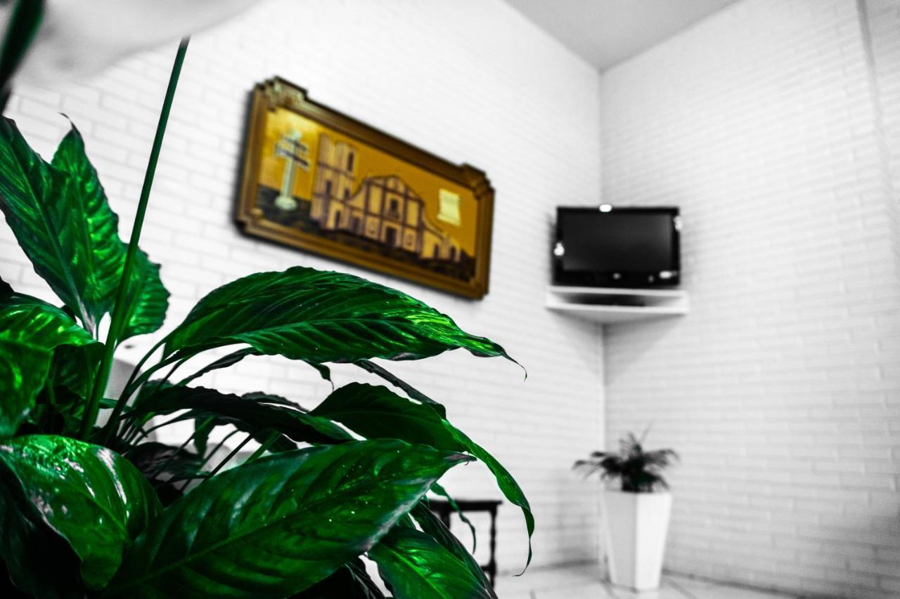 Hotel Debacco Santo Ângelo Buitenkant foto